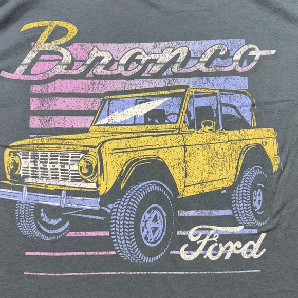 NWT Ford Bronco Classic Yellow Truck Graphic T-Shirt Charcoal Gray Retro 90s Y2K - Picture 4 of 7